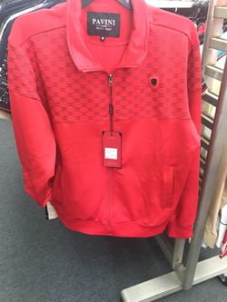 Red sueter size m