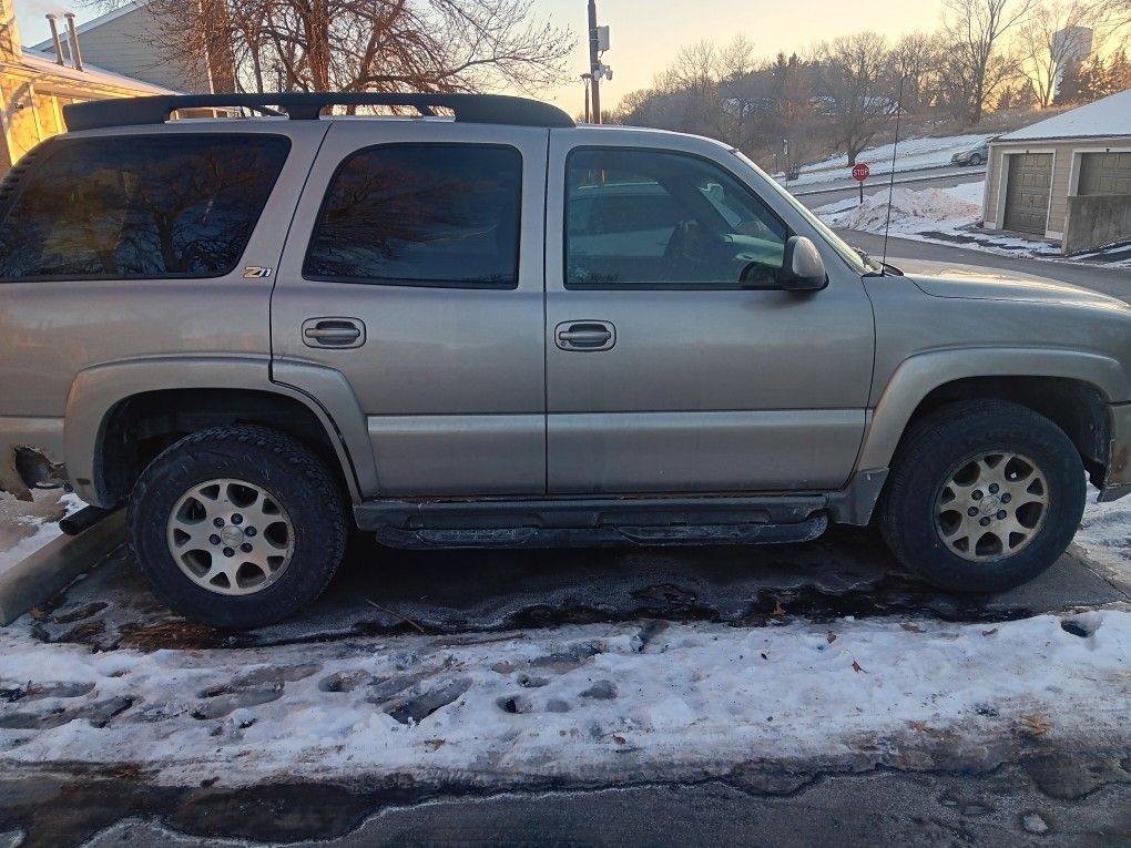 2002 Chevrolet Tahoe