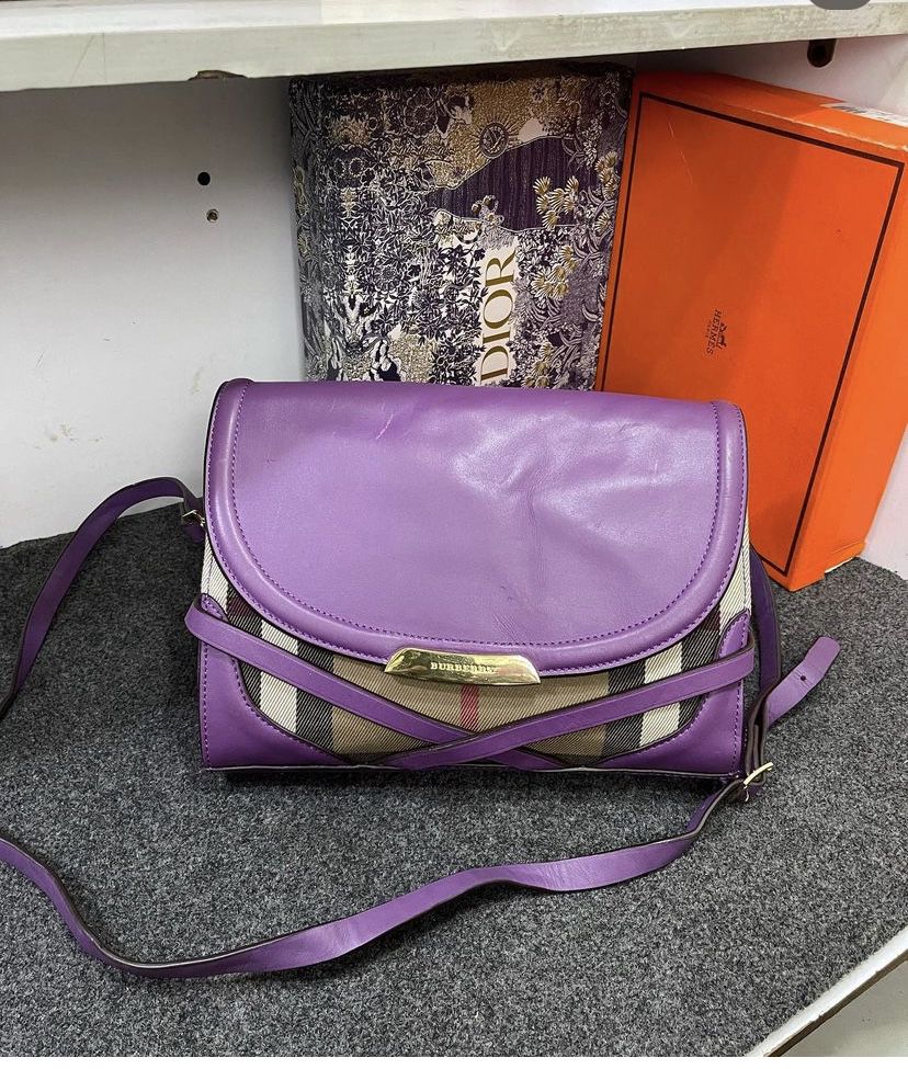 Pre Owned Authentic Burberry Bridle Purple Leather Crossbody Bag