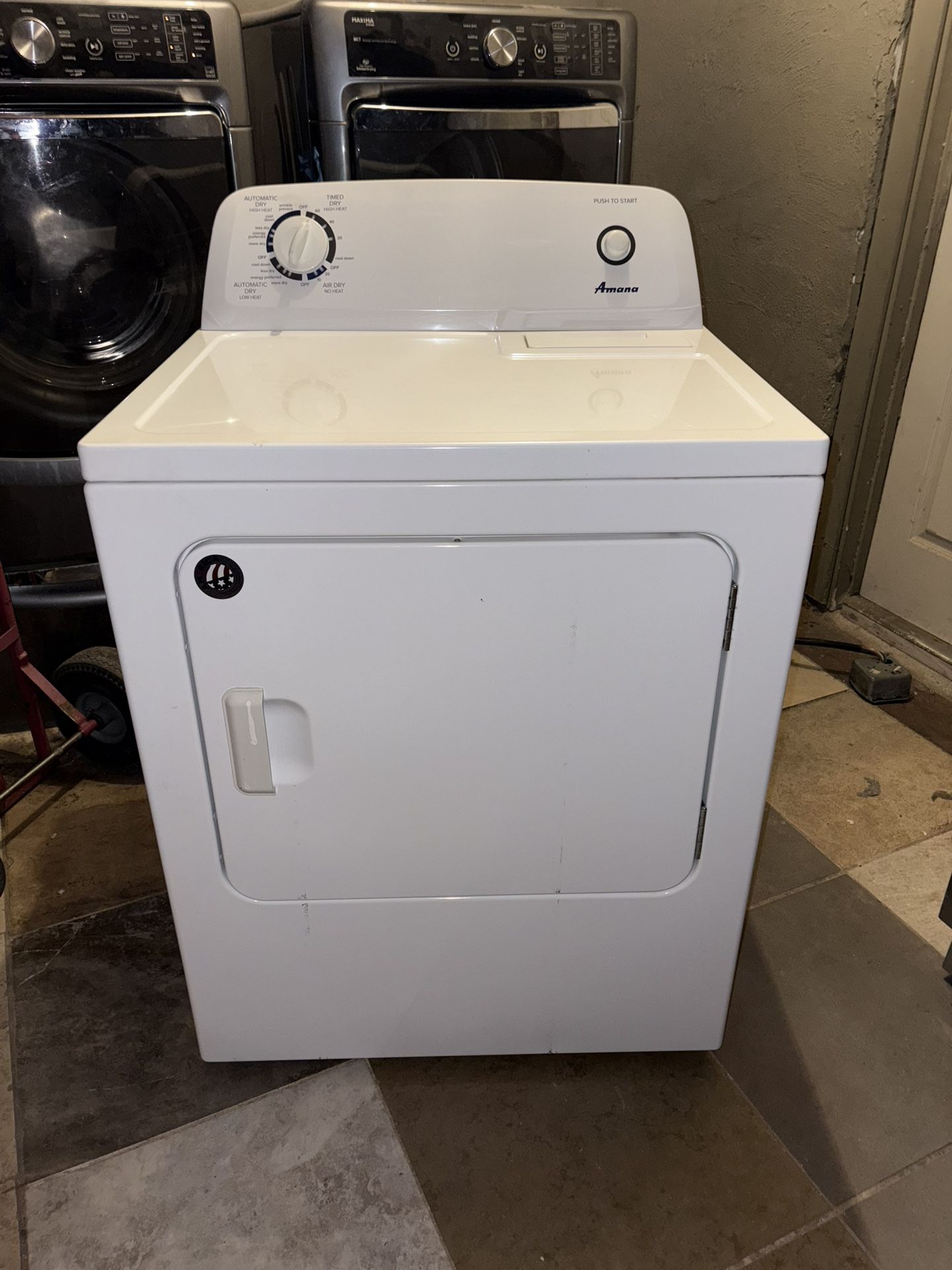 Amana dryer electric worked perfect in good condition