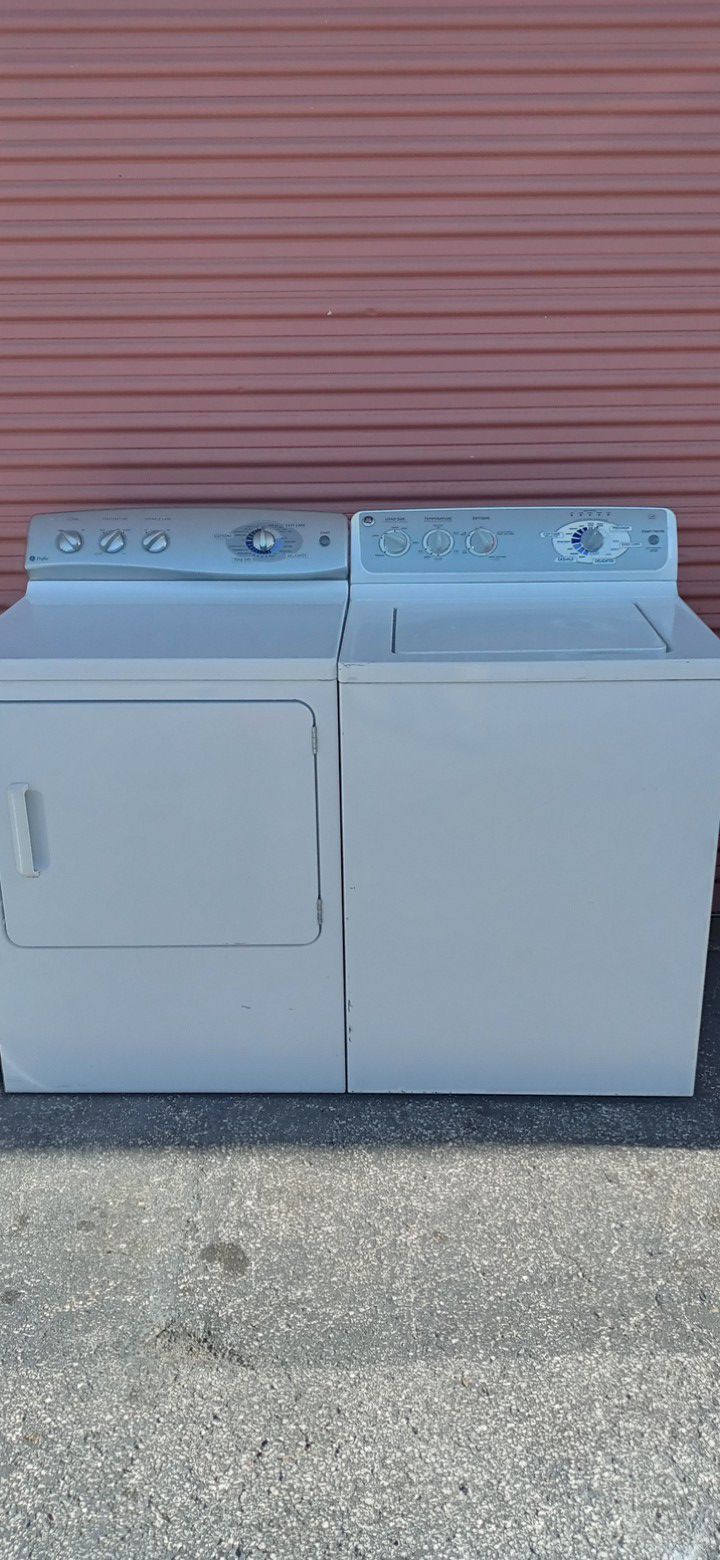 General electric washer and dryer set. DELIVERY INCLUDED
