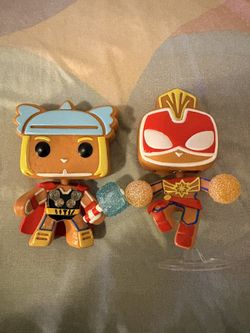 Funko Pop Gingerbread Thor And Capt Marvel Vinyl Figure