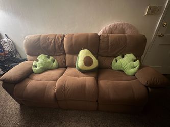 Reclining couch