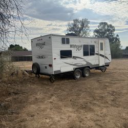 🏕️ 2012 Forest River Wildwood X-Lite 18BHXL Travel Trailer