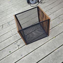 Vinyl album crate