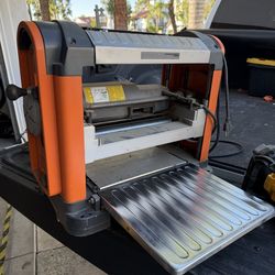 Ridged table planer