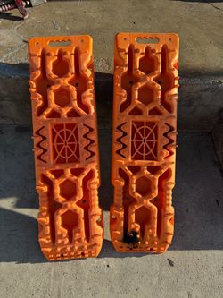 Traction board set