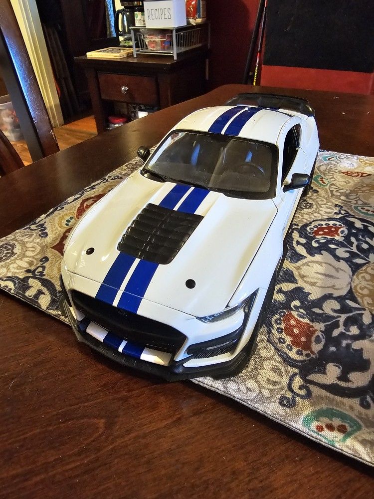 1:18 2020 Mustang Shelby Gt500