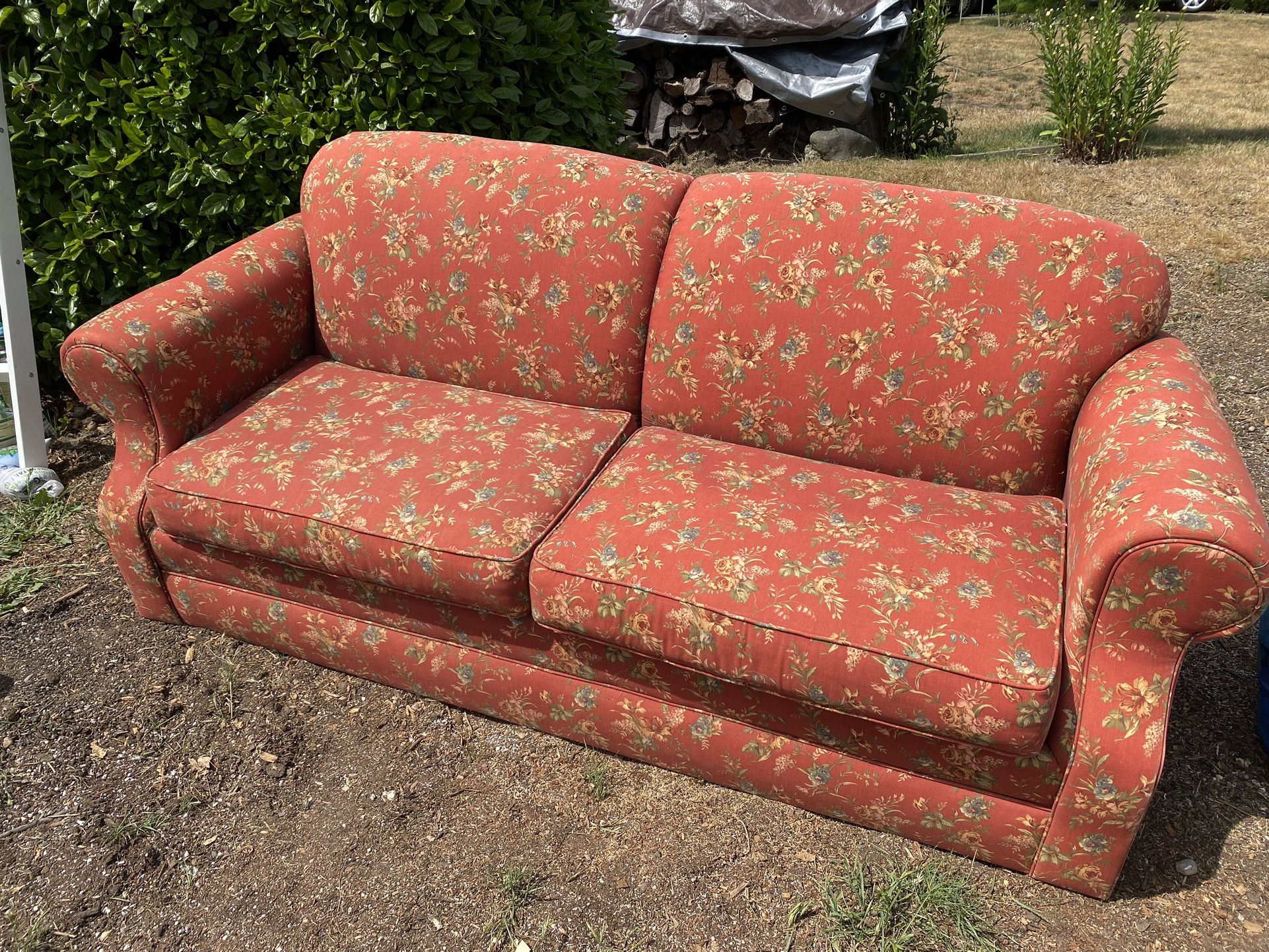 Free Floral Couch