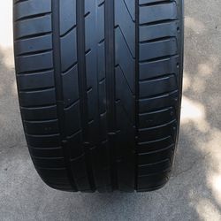 245/35ZR19 245/35R19 245/35/19