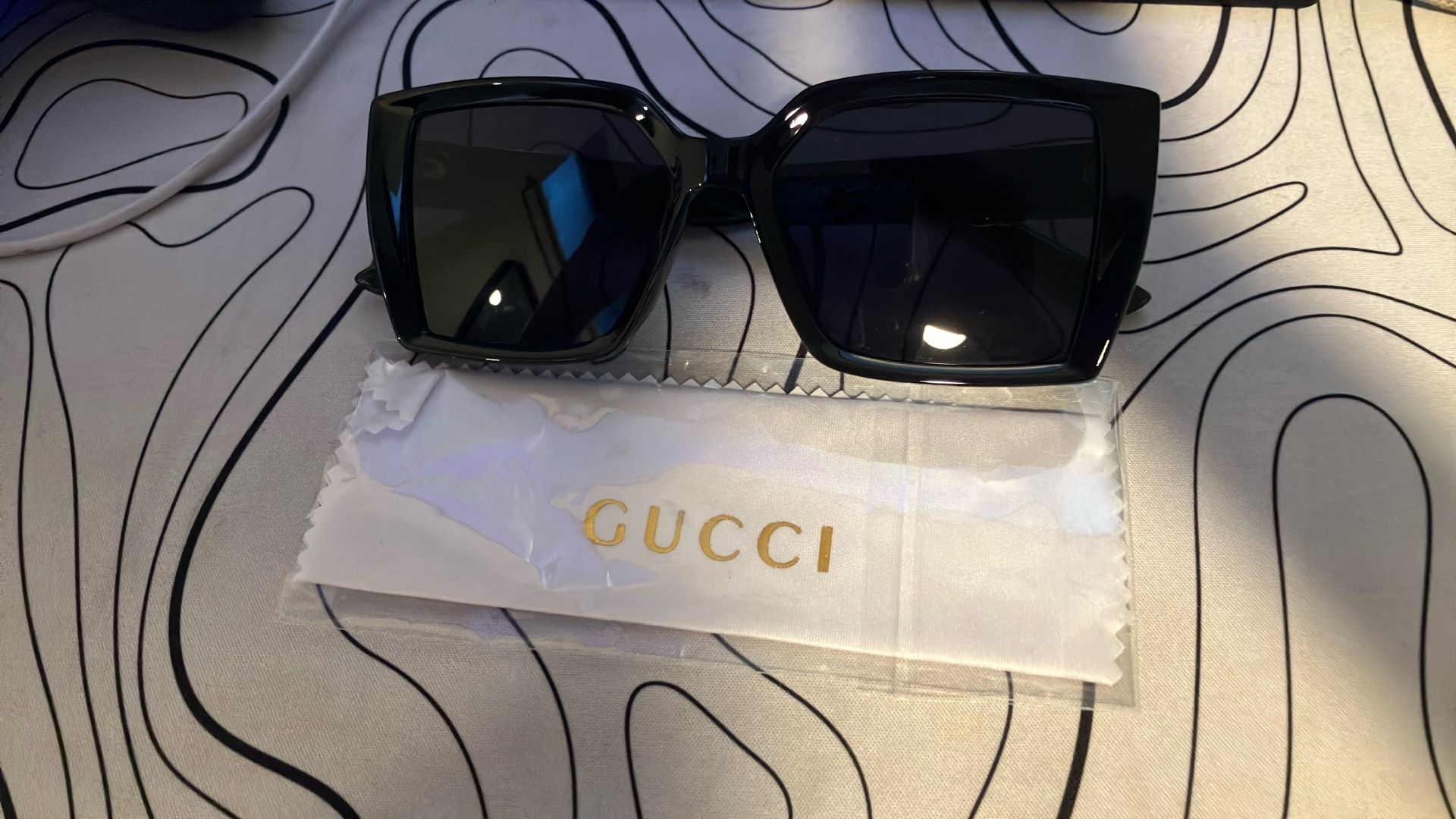 Black Gucci Glasses