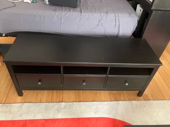 Black TV stand