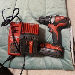 Milwaukee Hammer Drill Driver
