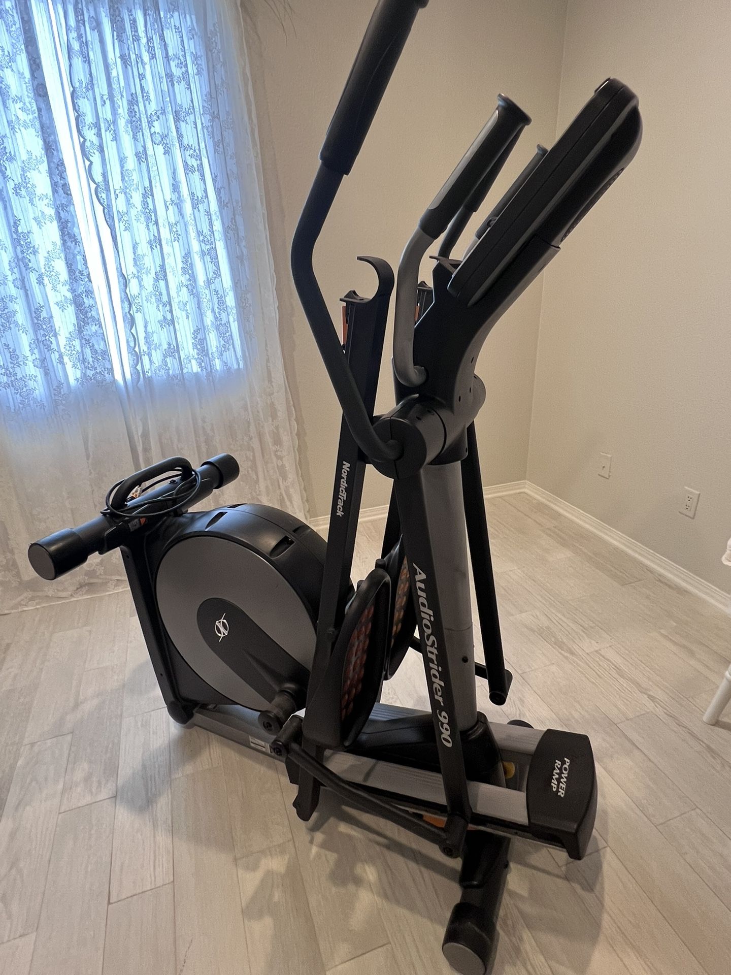 Nordic Track Elliptical Great Condition!