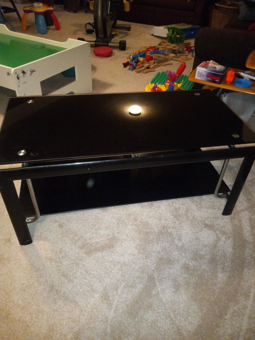 Sturdy TV Stand / Coffee Table