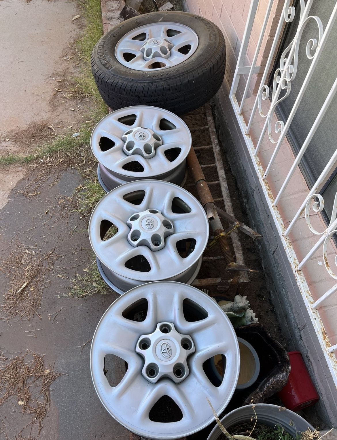 Tundra Rims Great Condition
