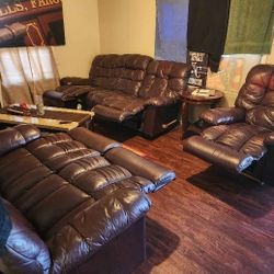 3 peice Leather furniture set