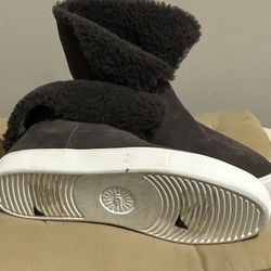 Fold Down Unisex Ugg Boots Brand New with Box