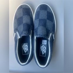 VANS- Navy Checkered Sneakers 