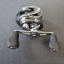 Shimano Metanium MGL150B Casting Reel