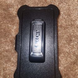 iPhone 12 OtterBox phone clip