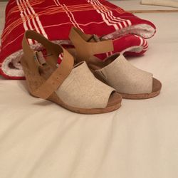 TOMS Wedged Heel