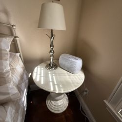 Pure Zone Breeze Tabletop Air Purifier.  Hepa Filter.    