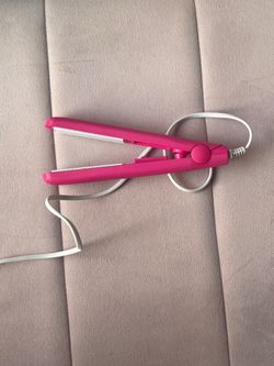 Hair straightener