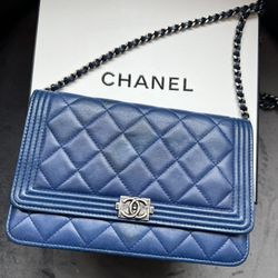 Chanel Boy Wallet On Chain Blue