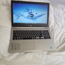 Laptop DELL Inspiron 15 Touchscreen 15" INTEL 1Tera HD  Windows 11 LIKE NEW And Charger  INCLUDED