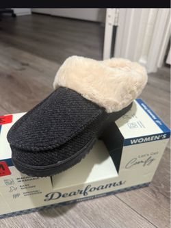 Dearfoams Women's Memory Foam Slippers