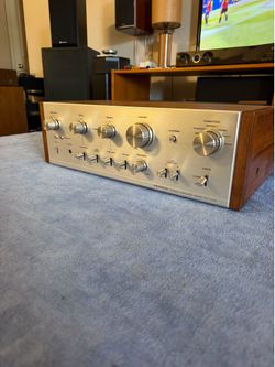 Vintage Pioneer SA-7100 Integrated Stereo Amplifier - Clean & Classic