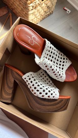 White wedges Women size 7.5