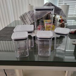 Oxo  Storage Containers 