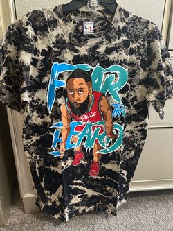 T-shirt junior size large