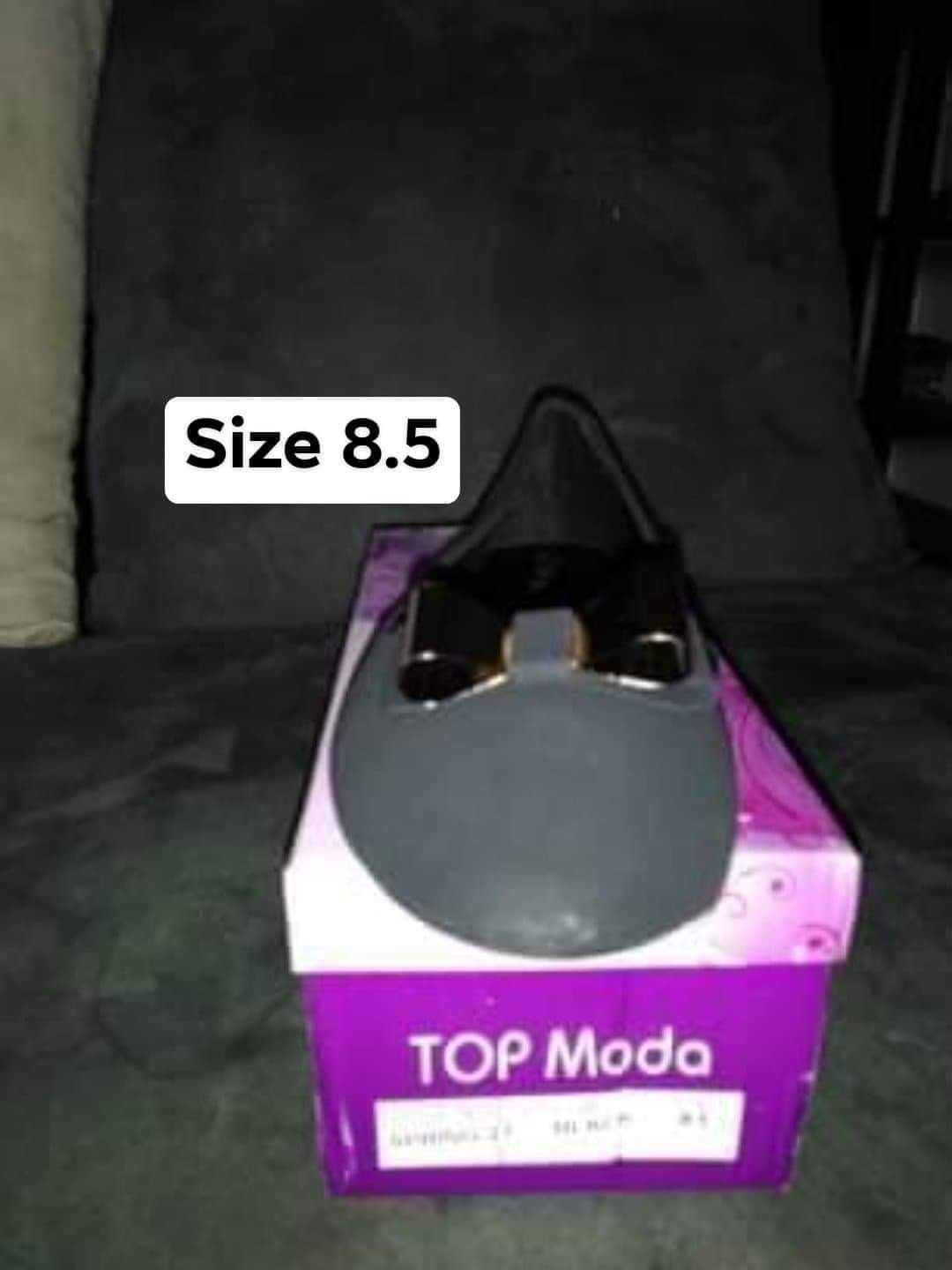 New Women’s Flat Shoes Size 8.5