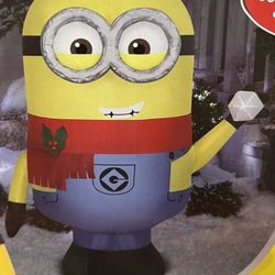 Minion Inflatable 4t Christmas 