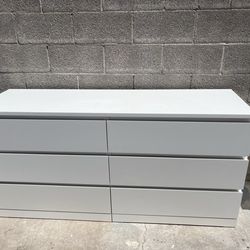 Modern Large White 6 Drawer Dresser