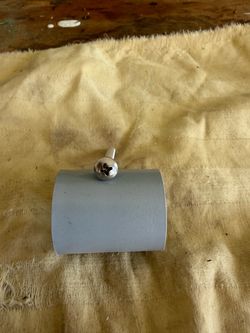 Stainless steel machine screws 10/24 x 2” long