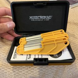 MusicNomad MN668 Guitar Nut/Saddle File Set for light strings