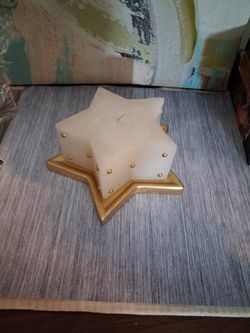 NEW 🌟 Star Shaped Candle And Holder