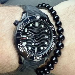 Skyrim Wrist Automatic Diver-Style Watch – NH35 Movement – Sapphire Crystal