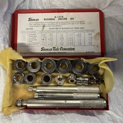Vintage Snap-on A-157A Bushing Driver Set. 