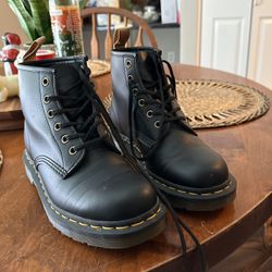 Dr. Marten Vegan Leather Boots