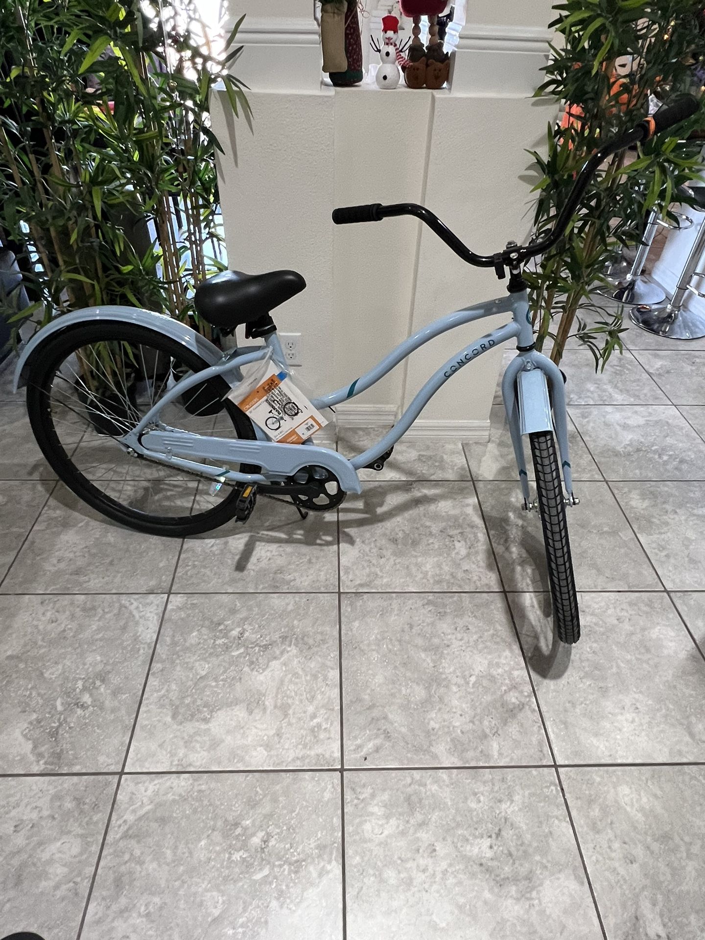 electric bicycle schwinn Schwinn 26" Boundary Electric Mountain Bike for Adults, 18 Speeds, 250w  Ebike Motor, Gray