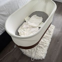 SNOO Smart Sleeper Bassinet