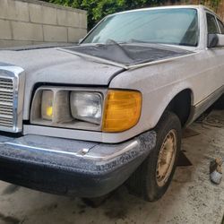 1983 Mercedes 300sd     Parts  
