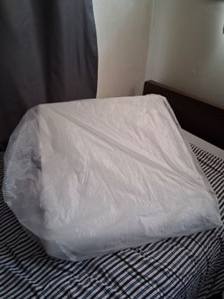 Bedluxe Wedge Pillow (new)