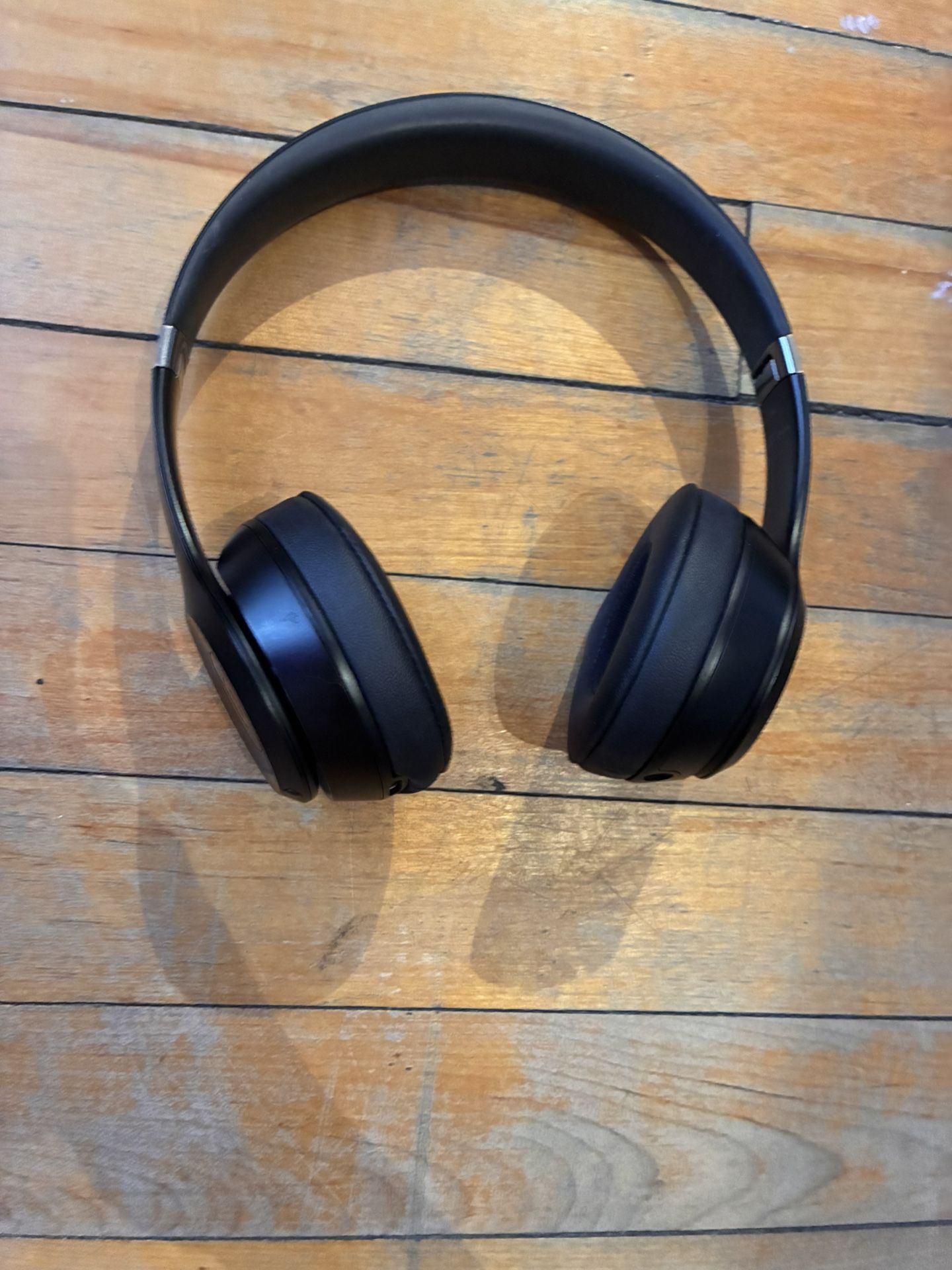 Beats Solo 4