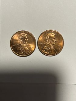 Two Lincoln Cents Wide A M